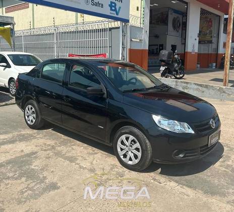 VOLKSWAGEN VOYAGE 1.6 MI 8V FLEX 4P AUTOMÁTICO